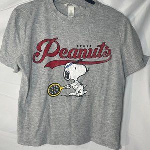 snoopy peanut sport - grey- short sleeve  tennis shirt  - size M